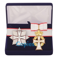 Знак и звезда ордена Данеброг в подарочном футляре - Дания